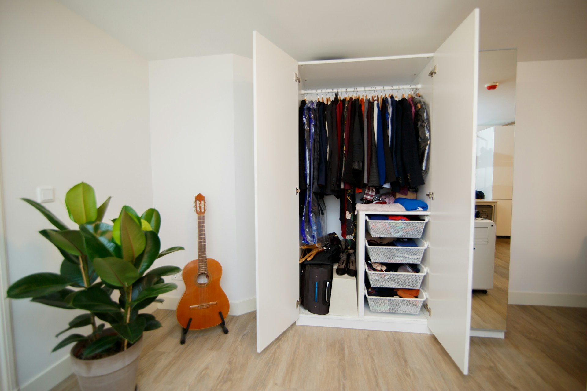 Zo bouw je een garderobe op die lang mooi blijft